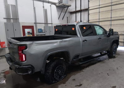 2025 Chevrolet Silverado 2500hd 4wd  Standard Bed Zr2, Rollover damage, Iaai lot 45710931, photo 3 of 6