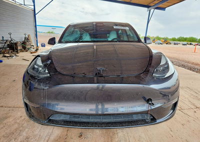 2024 Tesla Model Y, daño Trasero, Copart lote 65342366, foto 5 de 15