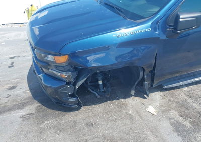 2020 Chevrolet Silverado 1500 2wd  Short Bed Custom, daño Frontal izquierdo, Iaai lote 45896593, foto 6 de 6