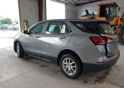 2024 Chevrolet Equinox Fwd Ls, Right Front damage, Iaai lot 45452771, photo 3 of 21