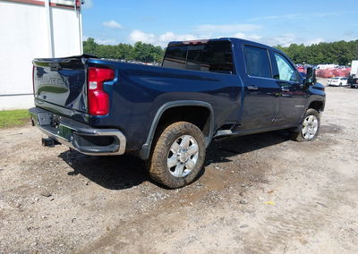 2020 Chevrolet Silverado 2500hd 4wd  Standard Bed Ltz, All Over damage, Iaai lot 45779723, photo 4 of 6
