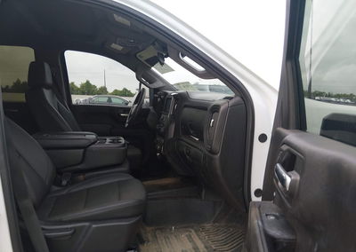 2024 Chevrolet Silverado 2500hd 4wd  Long Bed Work Truck, Rear damage, Iaai lot 46015623, photo 5 of 6