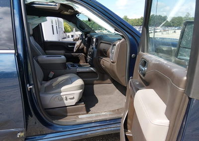 2020 Chevrolet Silverado 2500hd 4wd  Standard Bed Ltz, All Over damage, Iaai lot 45779723, photo 5 of 6