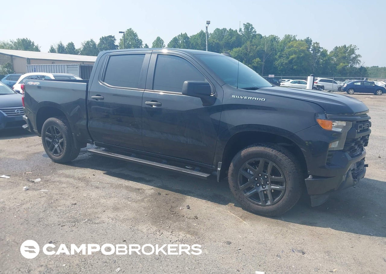 2023 Chevrolet Silverado 1500 4wd  Short Bed Custom, Front End damage, Iaai lot 45829554