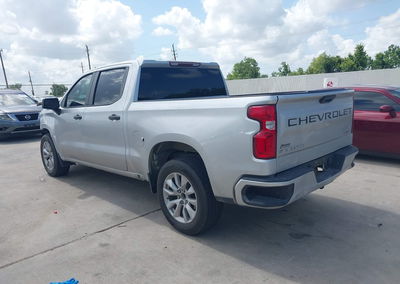 2020 Chevrolet Silverado 1500 2wd  Short Bed Custom, пошкодження: Передня частина, Iaai лот 45521917, фото 3 з 16