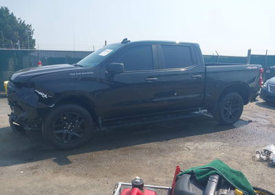 2023 Chevrolet Silverado 1500 4wd  Short Bed Custom, Front End damage, Iaai lot 45829554, photo 2 of 6