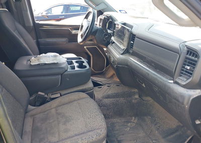 2022 Chevrolet Silverado 1500 2wd  Short Bed Lt, daño Inundación, Iaai lote 45735133, foto 5 de 6