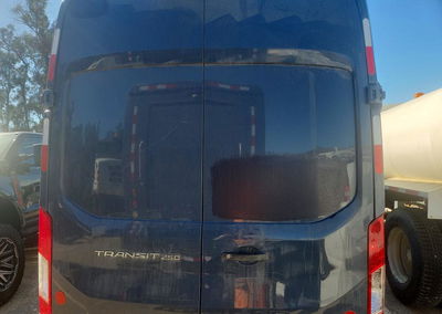 2020 Ford Transit 250 Delivery Van, uszkodzenie: Przód, Copart lot 64735176, zdjęcie 6 z 13