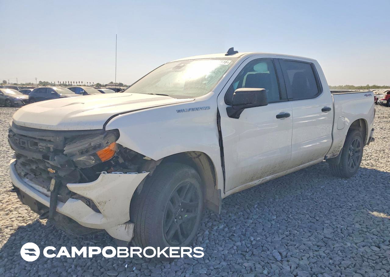 2023 Chevrolet Silverado K1500 Custom, Front End damage, Copart lot 67342516