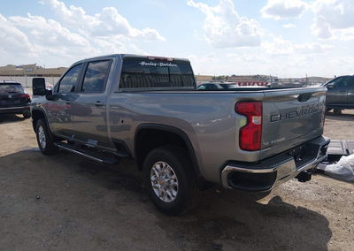 2025 Chevrolet Silverado 2500hd 4wd  Standard Bed Lt, daño Lateral derecho, Iaai lote 45902833, foto 3 de 6