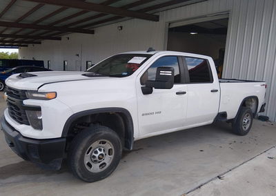 2024 Chevrolet Silverado 2500hd 4wd  Long Bed Work Truck, Rear damage, Iaai lot 46015623, photo 2 of 6