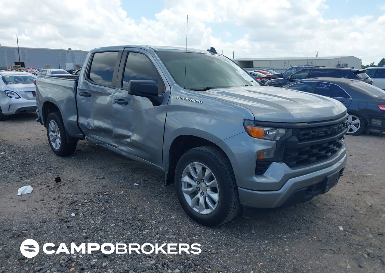 2024 Chevrolet Silverado 1500 2wd  Short Bed Custom, daño Lateral derecho, Iaai lote 45342863