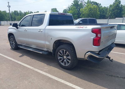 2022 Chevrolet Silverado 1500 Ltd 4wd  Short Bed Lt, daño Front & Rear, Iaai lote 45526686, foto 3 de 6