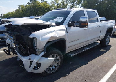 2019 Gmc Sierra 2500hd Denali, daño Frontal, Iaai lote 45770778, foto 2 de 17