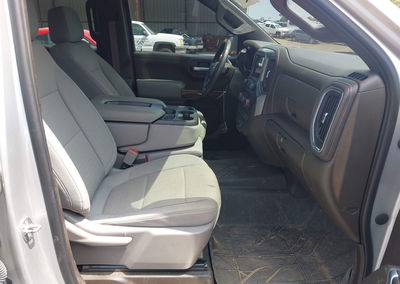 2022 Chevrolet Silverado 1500 Ltd 4wd  Short Bed Lt, daño Front & Rear, Iaai lote 45526686, foto 5 de 6