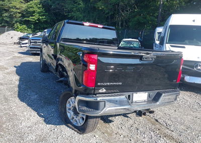 2024 Chevrolet Silverado 2500hd 4wd  Standard Bed Lt, пошкодження: Лівий бік, Iaai лот 45647189, фото 3 з 6