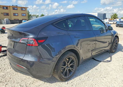 2025 Tesla Model Y, uszkodzenie: Przód, Copart lot 65283486, zdjęcie 3 z 15