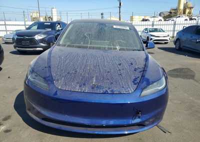 2026 Tesla Model 3, uszkodzenie: Bok, Copart lot 57728286, zdjęcie 5 z 14