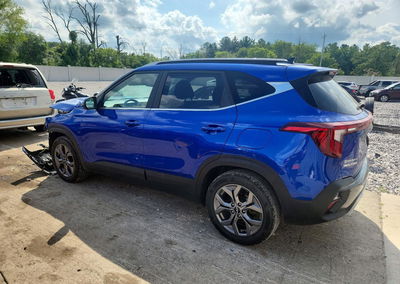 2024 Kia Seltos S, daño Frontal, Copart lote 64373686, foto 2 de 16