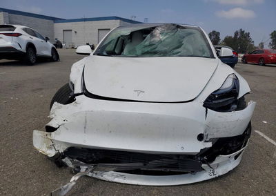 2022 Tesla Model 3, daño Generalizado, Copart lote 53879896, foto 5 de 14