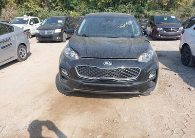 2021 Kia Sportage Lx, Front End damage, Iaai lot 46153236, photo 12 of 16