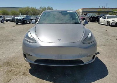 2025 Tesla Model Y, uszkodzenie: Tył, Copart lot 62813216, zdjęcie 15 z 16