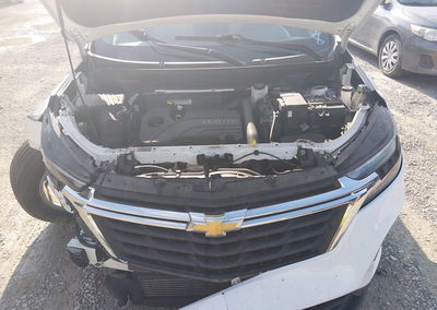 2022 Chevrolet Equinox Fwd Ls, Front End damage, Iaai lot 45897555, photo 10 of 16