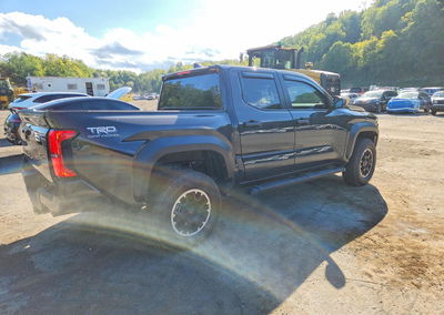 2026 Toyota Tacoma Trd Off-road, daño Frontal, Copart lote 69906536, foto 3 de 12
