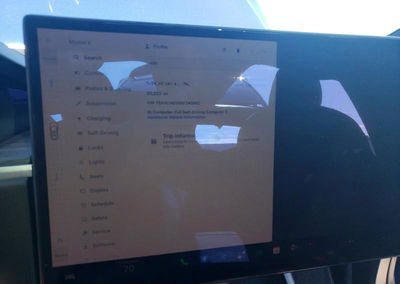 2022 Tesla Model X, daño Frontal, Copart lote 64312936, foto 9 de 13