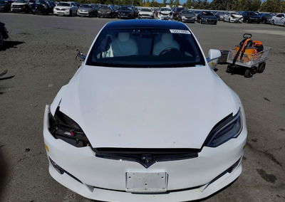 2020 Tesla Model S, daño Trasero, Copart lote 62273266, foto 5 de 12