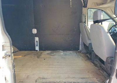 2019 Ford Transit 250 Delivery Van, daño Frontal, Copart lote 64084996, foto 11 de 13