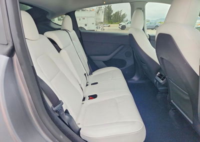 2024 Tesla Model Y, uszkodzenie: Bok, Copart lot 58137386, zdjęcie 10 z 14