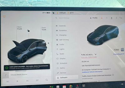 2024 Tesla Model Y, daño Generalizado, Copart lote 68331896, foto 8 de 12