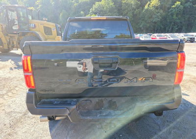 2026 Toyota Tacoma Trd Off-road, daño Frontal, Copart lote 69906536, foto 6 de 12
