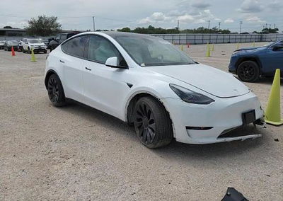 2024 Tesla Model Y, daño Frontal, Copart lote 55862656, foto 13 de 13