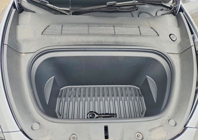 2024 Tesla Model Y, uszkodzenie: Bok, Copart lot 58137386, zdjęcie 11 z 14