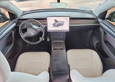 2024 Tesla Model Y, daño Trasero, Copart lote 65342366, foto 8 de 15