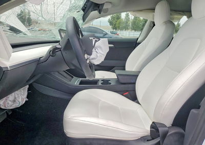 2022 Tesla Model 3, daño Generalizado, Copart lote 53879896, foto 7 de 14