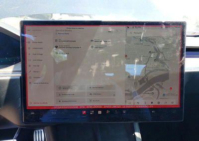 2023 Tesla Model S, uszkodzenie: Przód, Copart lot 63665956, zdjęcie 9 z 12