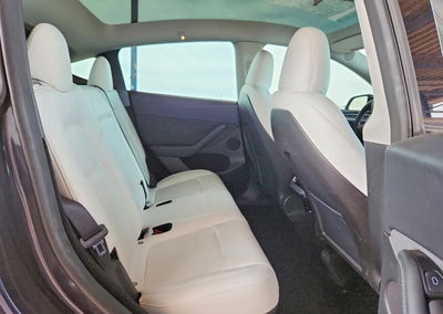 2024 Tesla Model Y, daño Trasero, Copart lote 65342366, foto 11 de 15