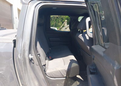 2026 Toyota Tacoma Sr5, daño Frontal, Iaai lote 45502728, foto 8 de 16
