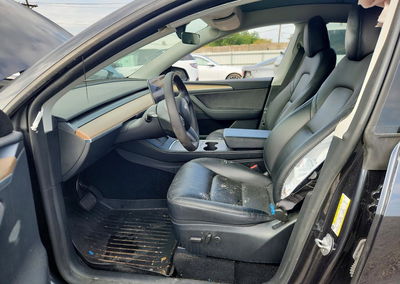 2024 Tesla Model Y, uszkodzenie: Bok, Copart lot 69432786, zdjęcie 7 z 12