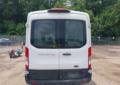 2019 Ford Transit-250, daño Lateral izquierdo, Iaai lote 45560088, foto 16 de 16