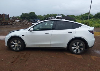2021 Tesla Model Y Long Range Dual Motor All-wheel Drive, пошкодження: Передня частина, Iaai лот 45641447, фото 14 з 18
