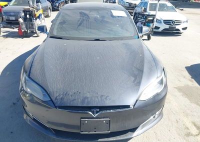 2019 Tesla Model S 100d/75d/long Range/standard Range, daño Lateral derecho, Iaai lote 45444542, foto 12 de 18