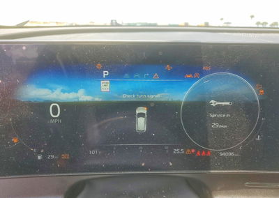 2023 Kia Sportage X-pro, daño Frontal, Copart lote 57825296, foto 9 de 13