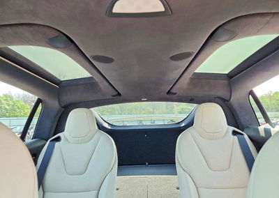 2025 Tesla Model X, uszkodzenie: Przód, Copart lot 63479606, zdjęcie 10 z 13