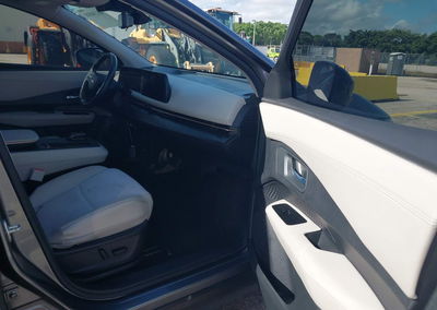 2023 Nissan Ariya Evolve+, Normal Wear & Tear damage, Iaai lot 46134818, photo 5 of 18