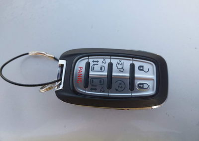 2026 Chrysler Pacifica Limited, daño Trasero, Iaai lote 46122846, foto 11 de 19