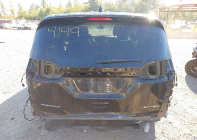 2026 Chrysler Pacifica Limited, daño Trasero, Iaai lote 46122846, foto 17 de 19